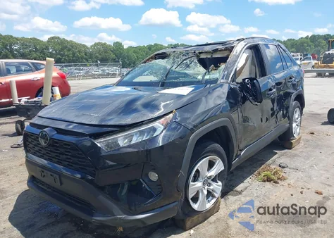 2019 Toyota Rav4 Xle z USA, uszkodzony, nr VIN 2T3P1RFV4KC018245